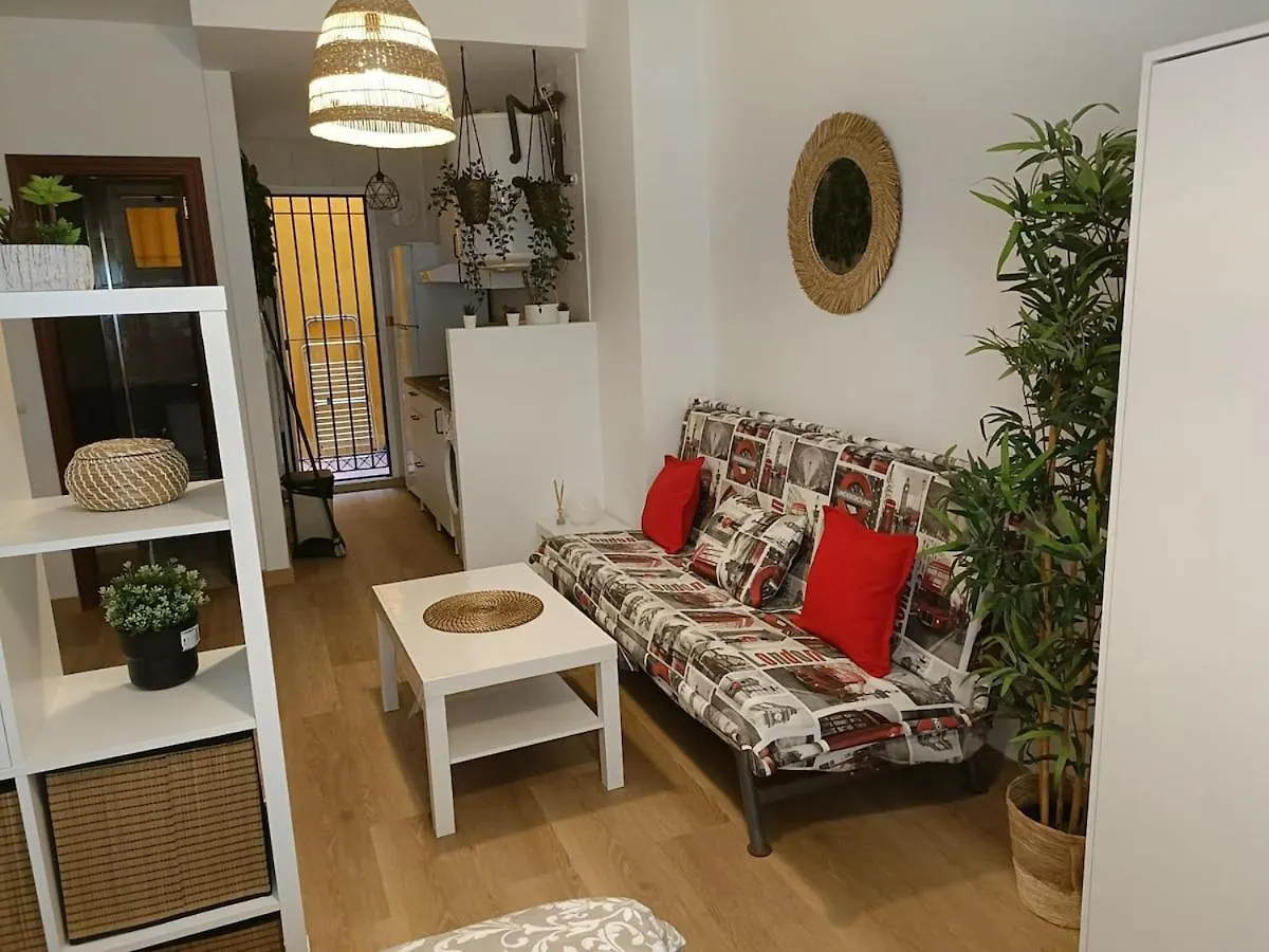 Estudio Don Angel Camas 0*,  Espagne
